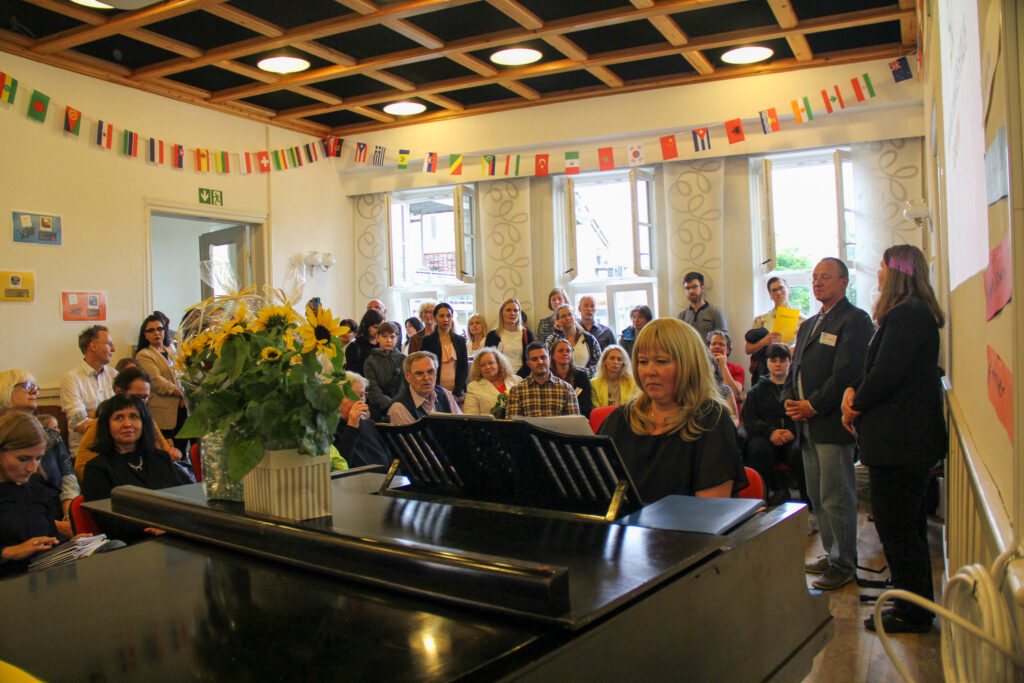 1. Internationales Haus5